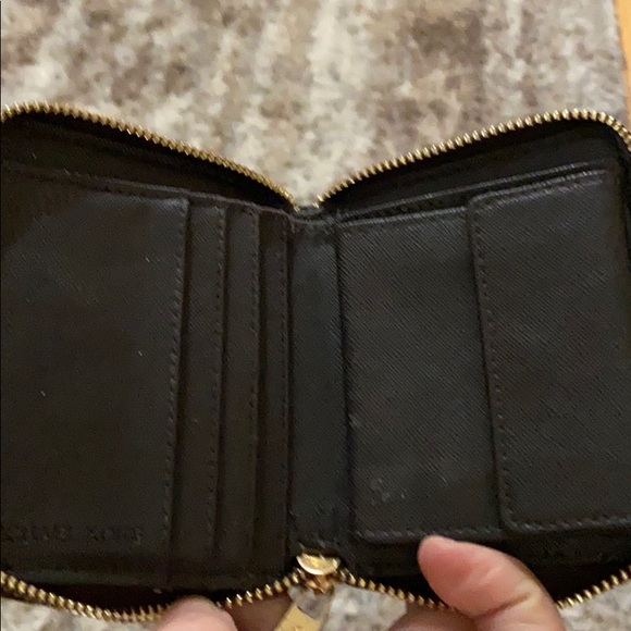 Michael Kors Wallet - Picture 3 of 3